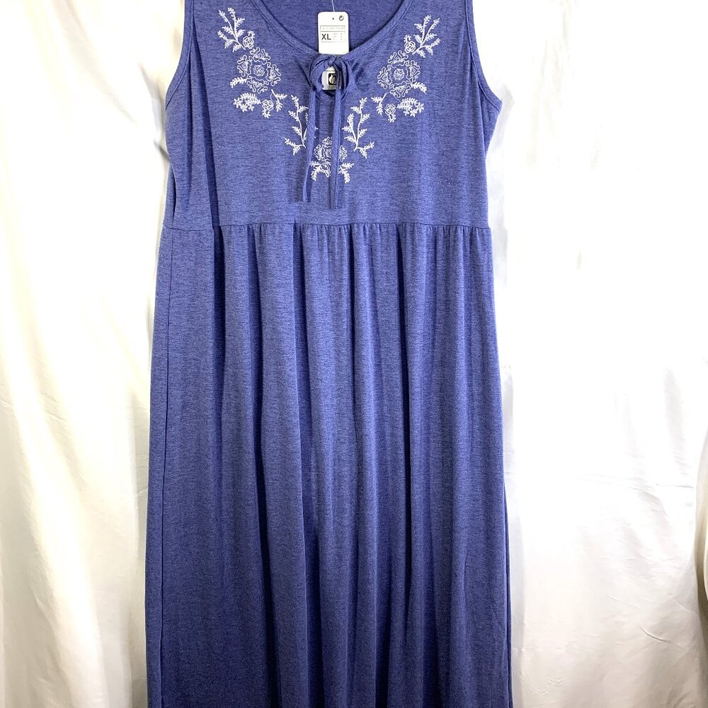 Jon & Anna Blue Flower Dress Size XL